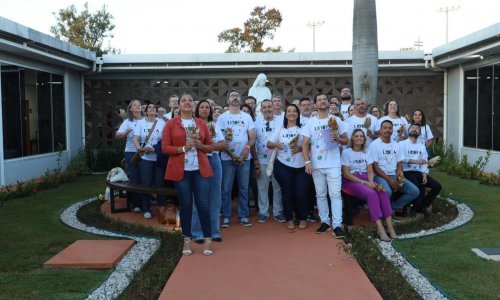 Líderes no Escritório Central Líderes no Escritório Central